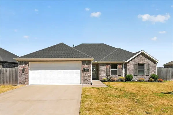 7656 W Longspur Avenue, Springdale, AR 72762