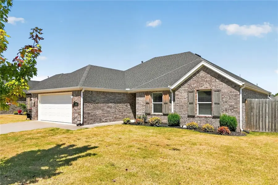 7656 W Longspur Avenue, Springdale, AR 72762 - #2