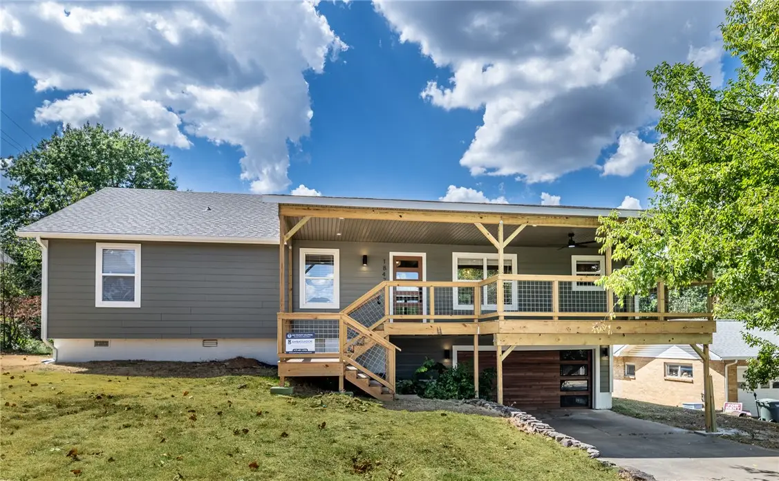 1847 N Woodland Avenue, Fayetteville, AR 72703 - #1