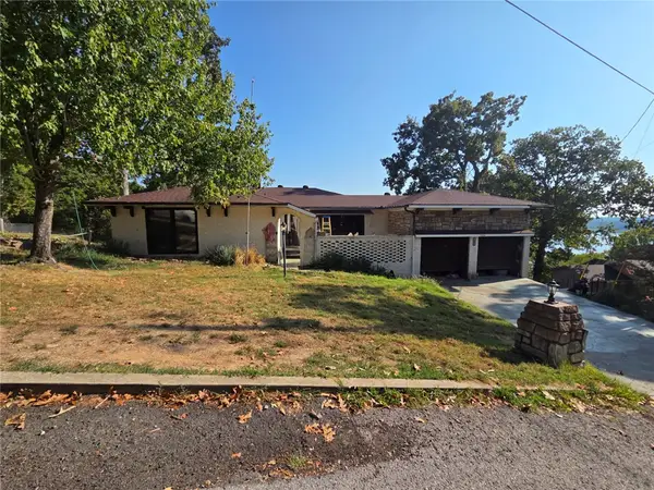 15530 Putman Road, Rogers, AR 72756