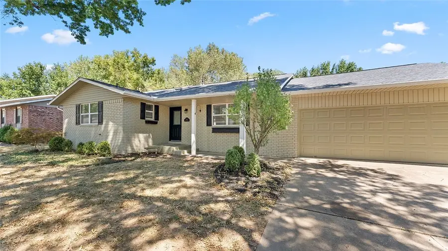 4105 Miller Drive, Springdale, AR 72762 - #2