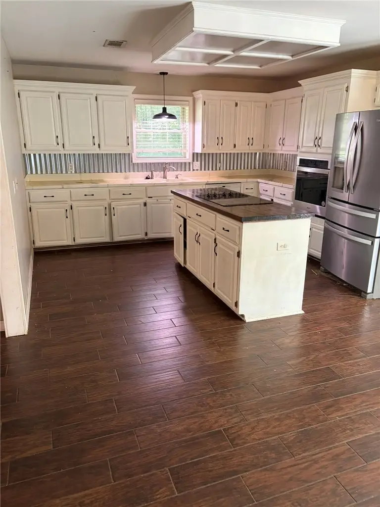 57 Pike Lane, Russellville, AR 72802 - #2
