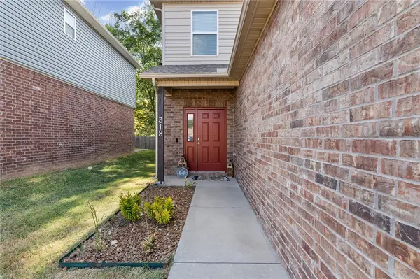 318 Mayflower Street, Lowell, AR 72745