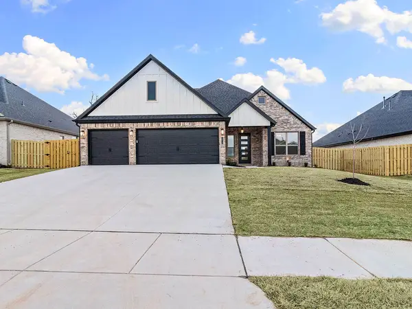 1510 Lookout Lane, Cave Springs, AR 72718