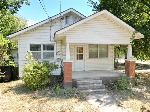 813 Mill Street, Springdale, AR 72764