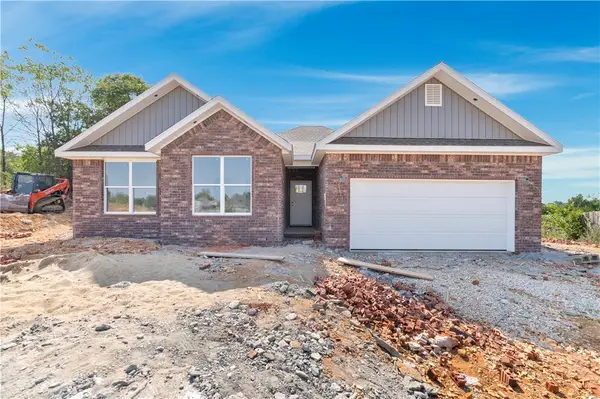 1399 Bridgeboro Avenue, Springdale, AR 72764