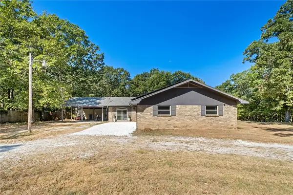 15607 Quail Road, Fayetteville, AR 72704