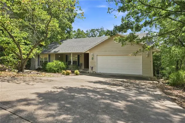 16 Twin Peak Drive, Holiday Island, AR 72631