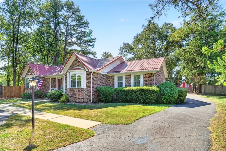 13 Fontaine Drive, Clarksville, AR 72830 - #2