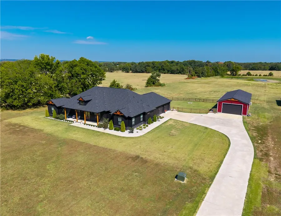 13568 S Ervan Beeks Road, Farmington, AR 72730 - #2
