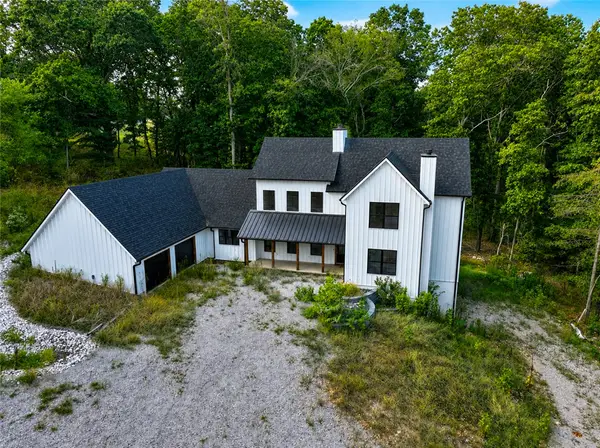 100 Builders Lane, Anderson, MO 64831