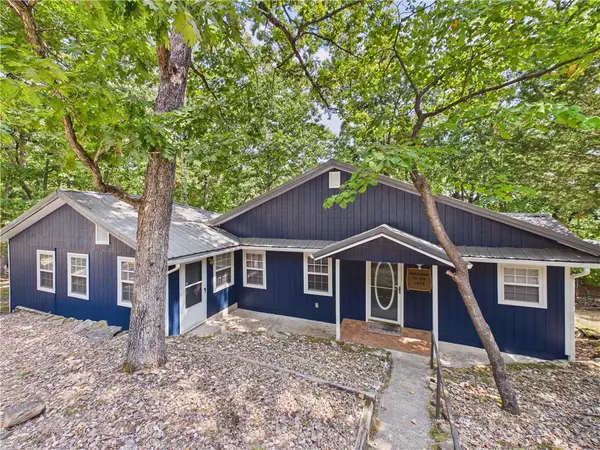 11646 Cedar Drive, Garfield, AR 72732