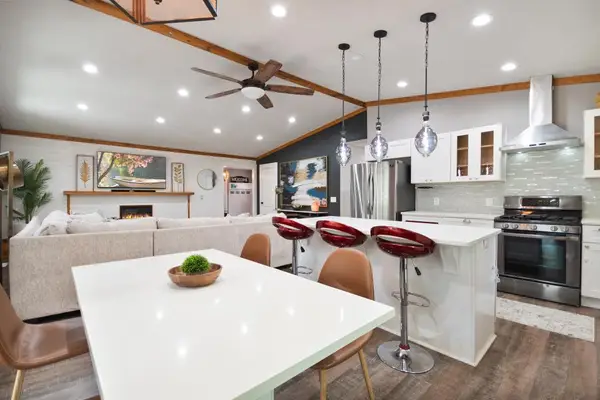 224 Jan Lynn Street, Siloam Springs, AR 72761