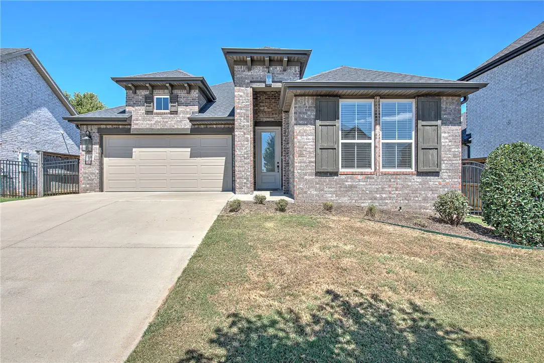 2206 SW Hampton Avenue, Bentonville, AR 72713 - #1