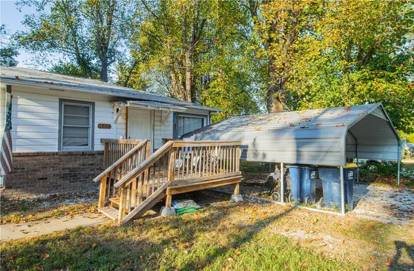 1003 W Newman Avenue, Harrison, AR 72601