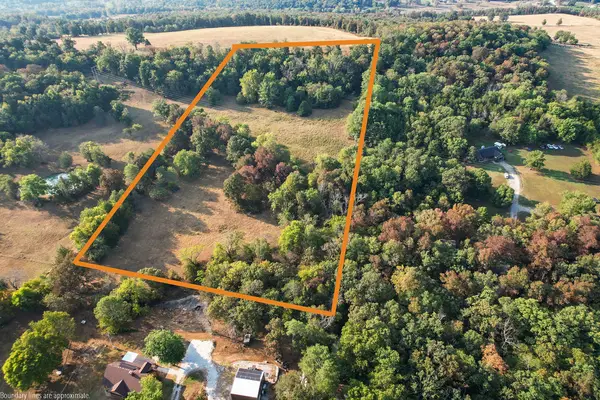 E Wallin Mountain Road, West Fork, AR 72774