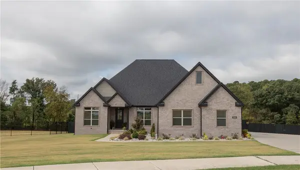 20980 Double Tree Xing, Springdale, AR 72762