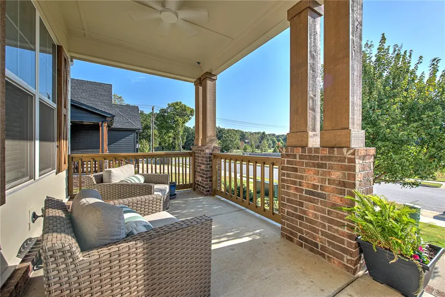6402 S 63rd Street, Rogers, AR 72758 - #2