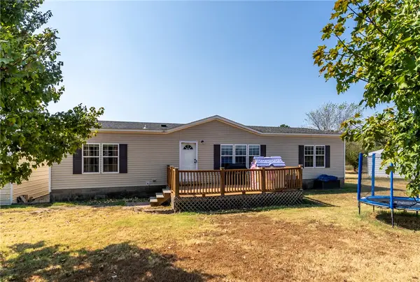 22161 Marion Lee Road, Gentry, AR 72734