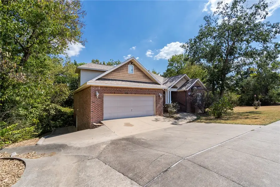 3006 Cortney Circle, Siloam Springs, AR 72761 - #2