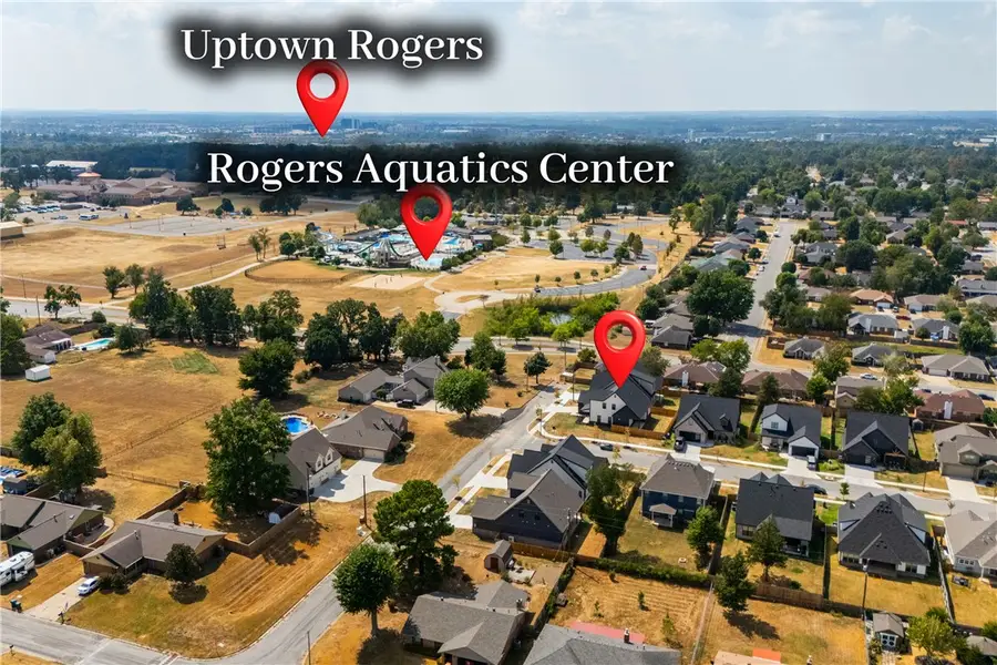 2331 W Seminole Drive, Rogers, AR 72758 - #3