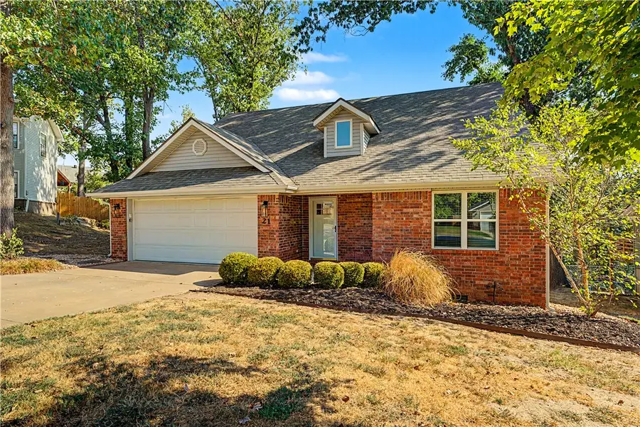 21 Greenridge Lane, Bentonville, AR 72712 - #3