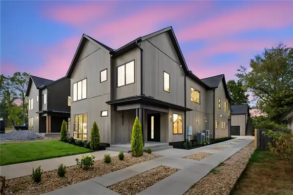 704 NW 7th Street, Bentonville, AR 72712