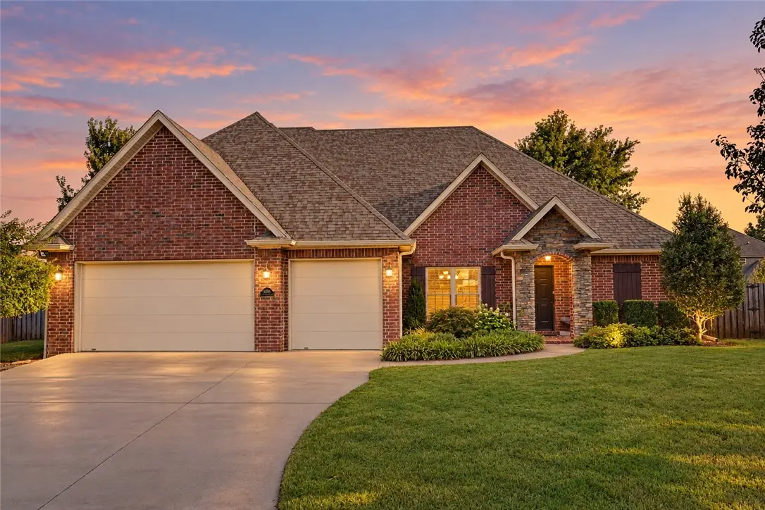 4295 W Coneflower Place, Fayetteville, AR 72704 - #1