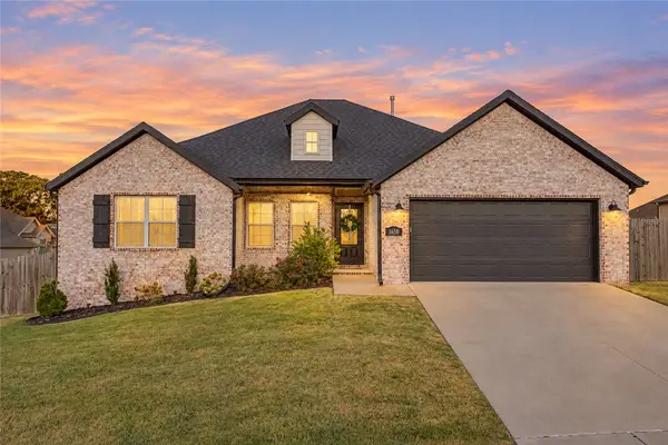 1650 Quincy Avenue, Fayetteville, AR 72704