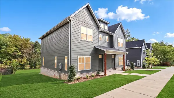 1528 W Sligo Street, Fayetteville, AR 72701