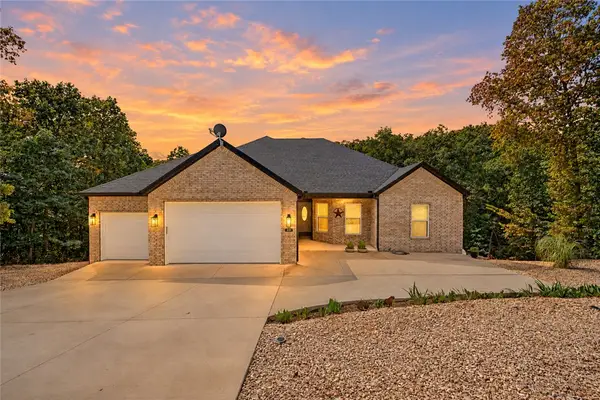 12 Gibson Lane, Bella Vista, AR 72715