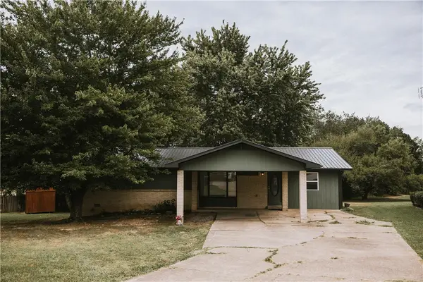 903 Quail Avenue, Harrison, AR 72601