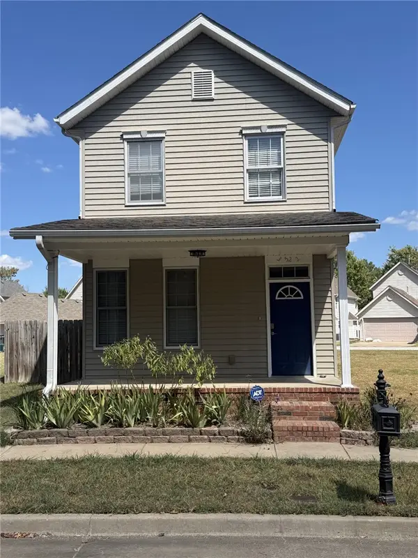3522 W Belmont Circle, Fayetteville, AR 72704