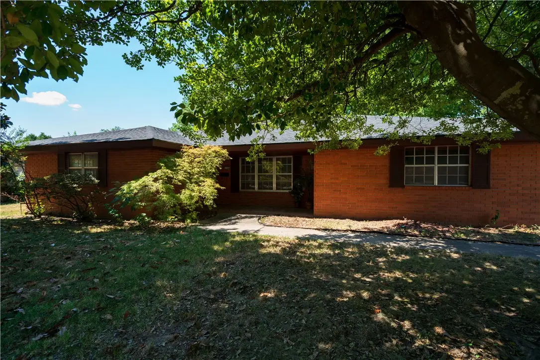 1106 Bronco Lane, Springdale, AR 72762 - #1