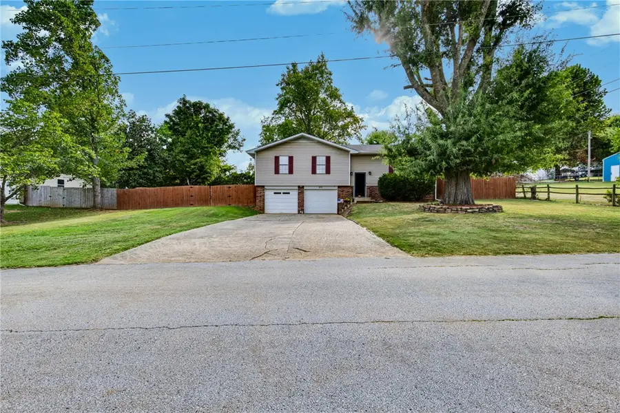 875 Meadow Lane, Harrison, AR 72601 - #3