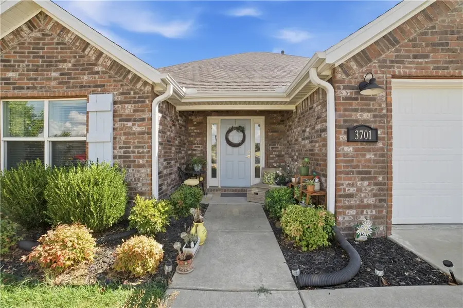 3701 N Mistletoe Avenue, Bentonville, AR 72713 - #2