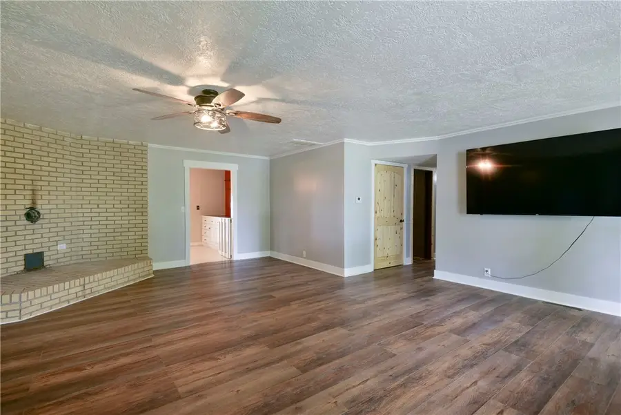 412 S Old Wire Road, Washburn, MO 65772 - #3