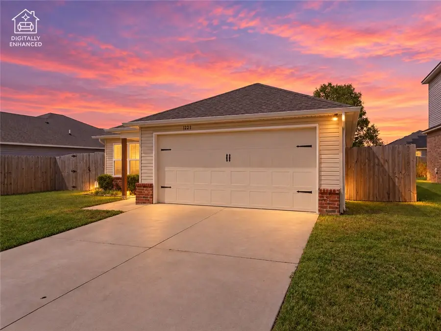 1221 S Ivory Bill Lane, Fayetteville, AR 72701 - #3