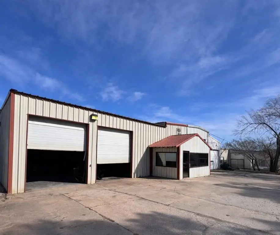 519 Main Street, Huntsville, AR 72740 - #1