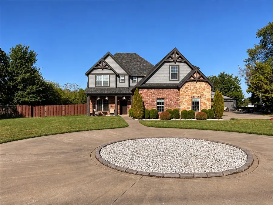 815 Ford Lane, Cave Springs, AR 72745 - #3