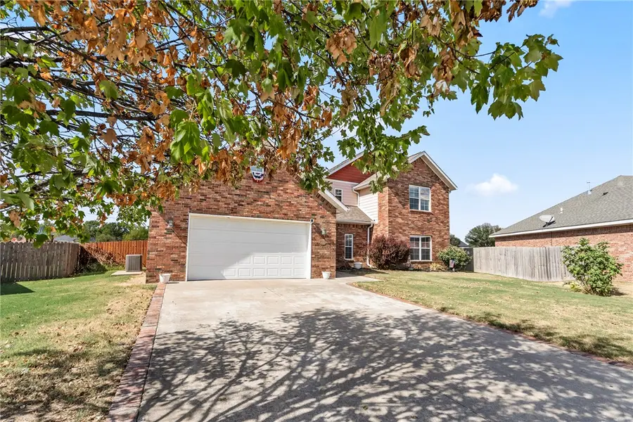 805 Rachael Court, Siloam Springs, AR 72761 - #3