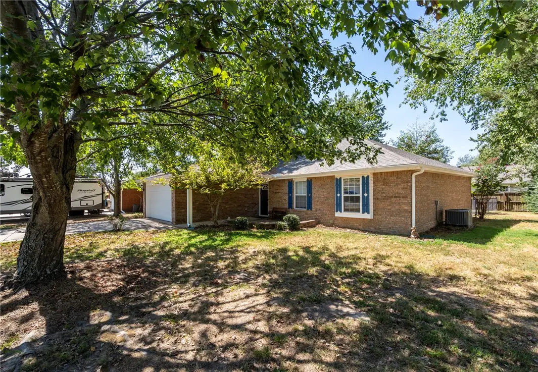 1624 Hefton Street, Siloam Springs, AR 72761 - #1