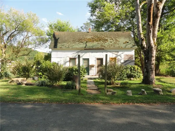 104 Limestone Street, Leslie, AR 72645