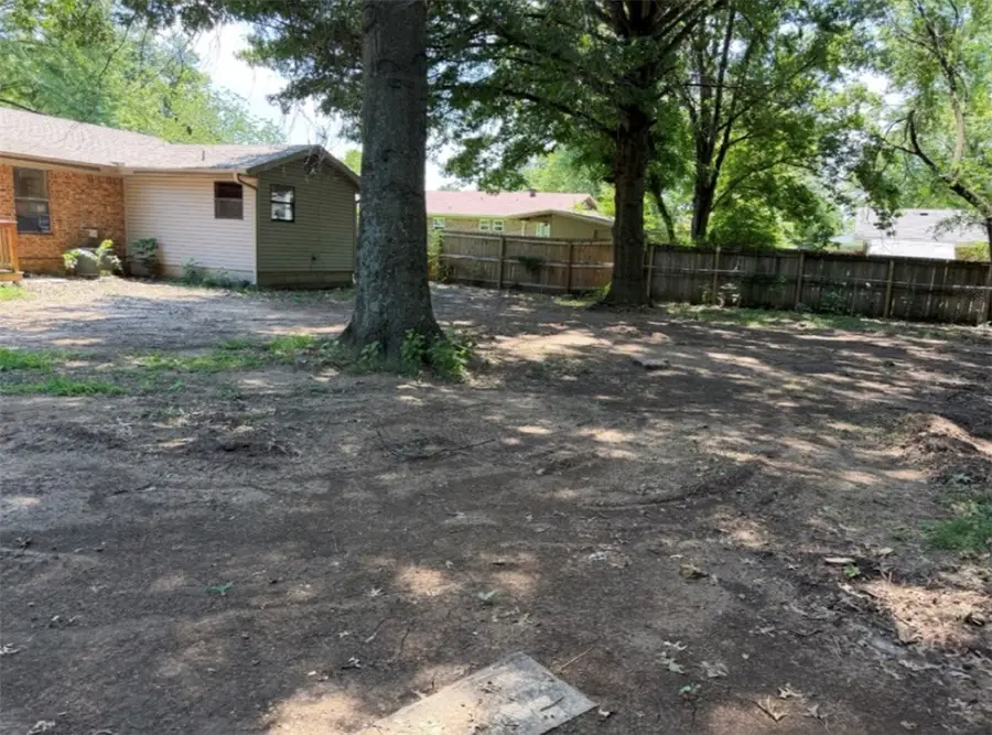 77 S Locust Street, Farmington, AR 72730 - #2
