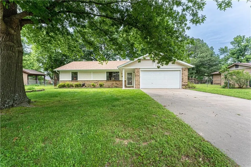 202 Eames Avenue, Springdale, AR 72764 - #1