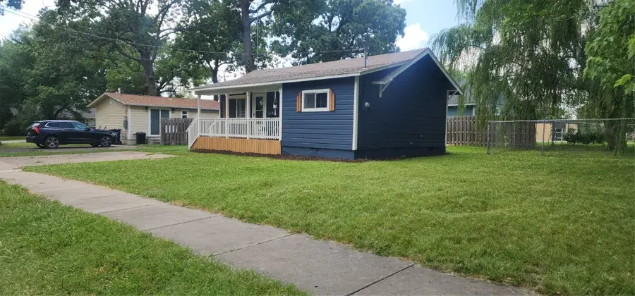 405 W Cornell Street, Siloam Springs, AR 72761 - #2