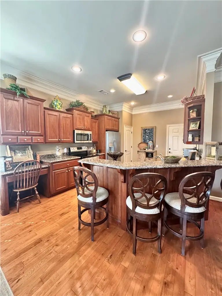 81 Village Court, Russellville, AR 72802 - #3
