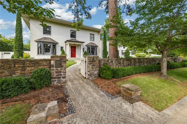 1010 N Park Avenue, Fayetteville, AR 72701