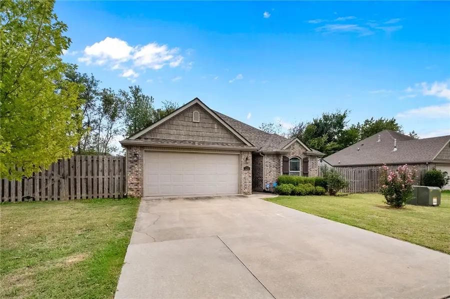 120 Sullivans Wy, Centerton, AR 72719 - #3