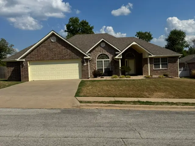 705 N 27th Street, Rogers, AR 72756 - #2